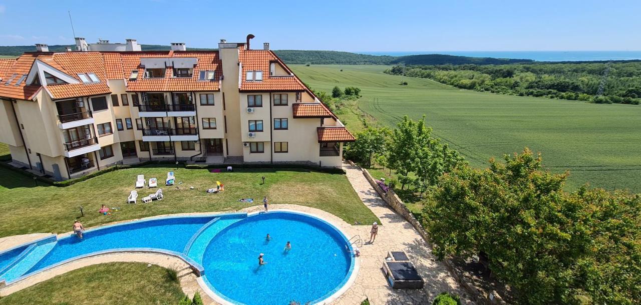 Four Seasons Apartment - Oasis Beach Resort Bliznaţi Exterior foto